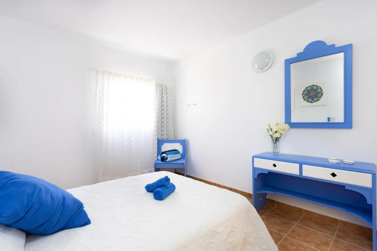Mountain, Seaviews, And Pool Relax By Sunkeyrents Villa Fasnia